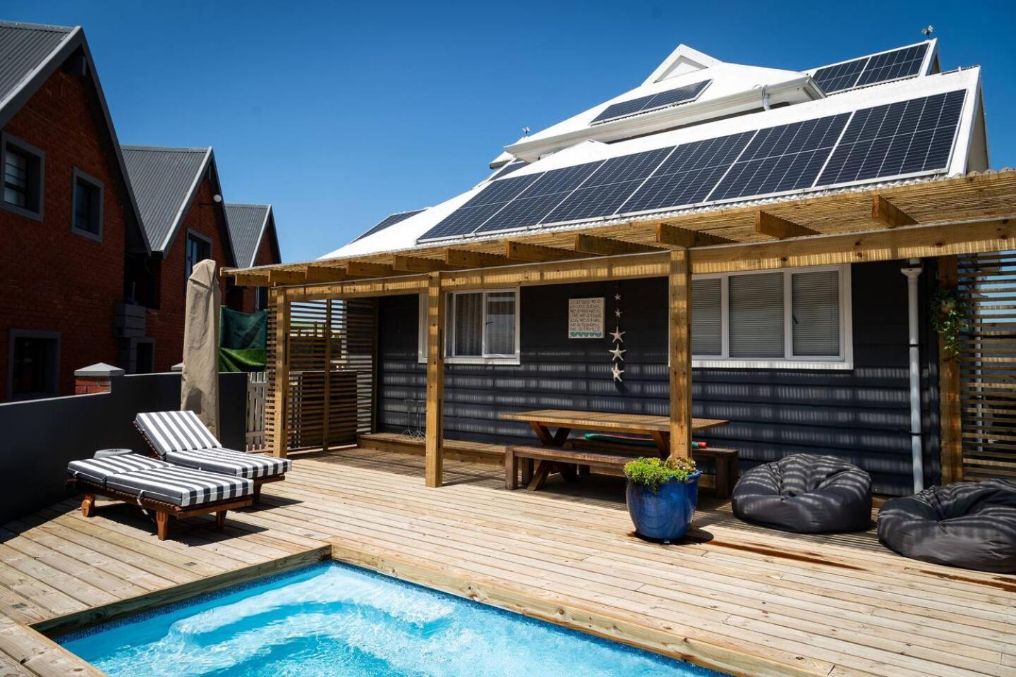 Sanddollar - Self Catering Seaside Getaway Apartment